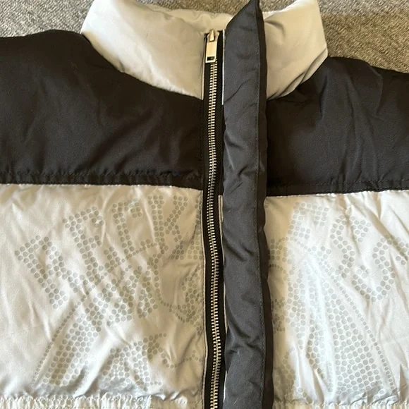 Reckless scholars bubble vest - Picture 4 of 5